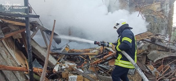 Росіяни масовано накрили дронами південь Одещини: влада повідомила про наслідки (фото)