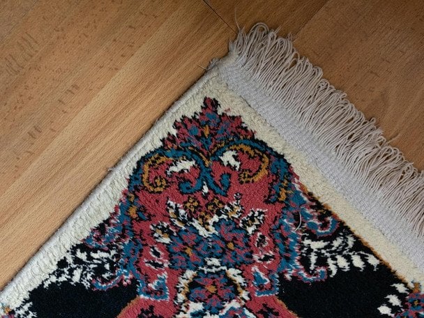 Неймовірно простий спосіб зігріти підлогу за 10 хвилин — без килимів і ремонту