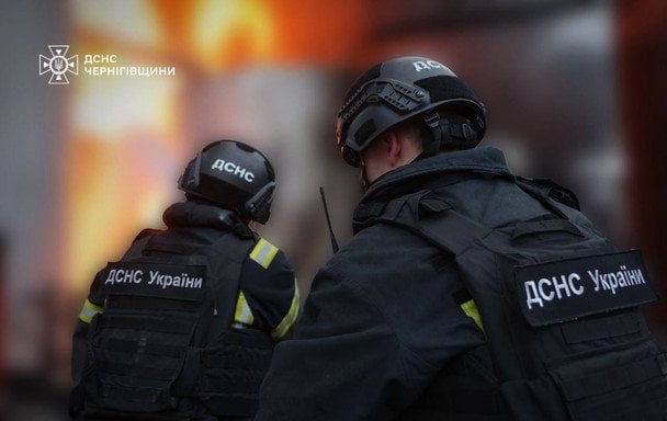 Вибух у багатоповерхівці Харкова: загинули чоловік і жінка, їхні тіла деблокують з-під завалів