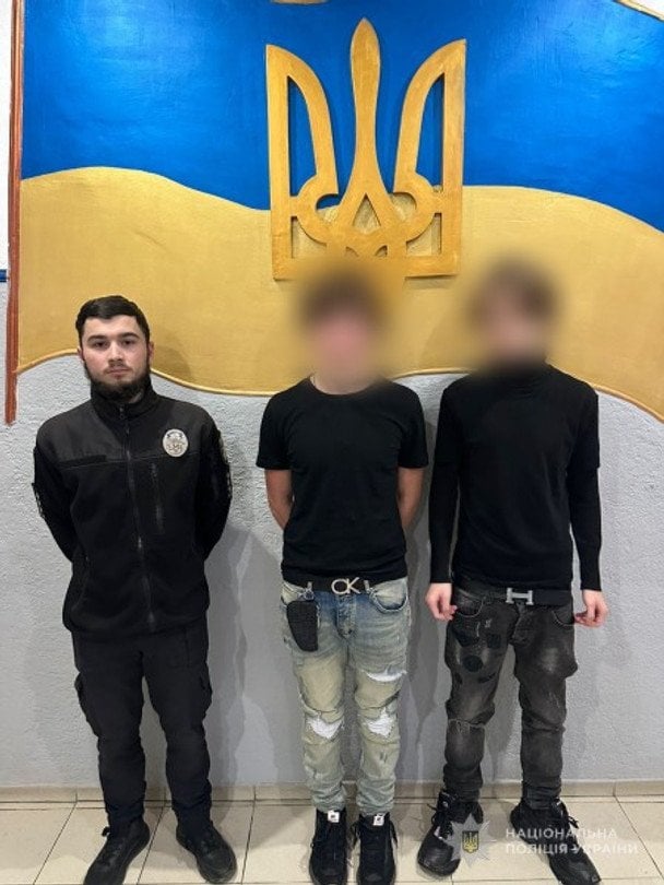 В Одесі підлітки зняли на відео «зґвалтування» кота: деталі від поліції