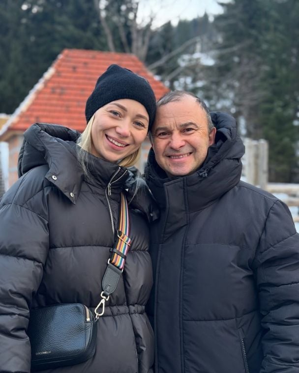 Дружина Павліка вперше розповіла про романи до зустрічі з музикантом і як відчувається різниця у віці