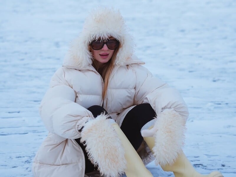 "Ловіть момент і зберігайте локацію для зимових фото". Переможниця "МастерШеф" зізналася, де зробила ефектні знімки на льоду