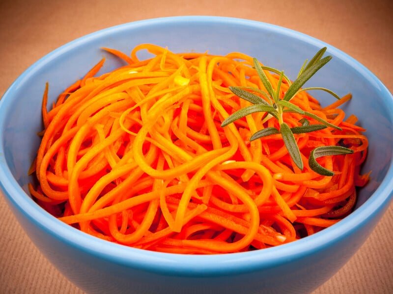 "Мінімум інгредієнтів і кроків". Морква по-корейськи стане чудовим доповненням до раціону