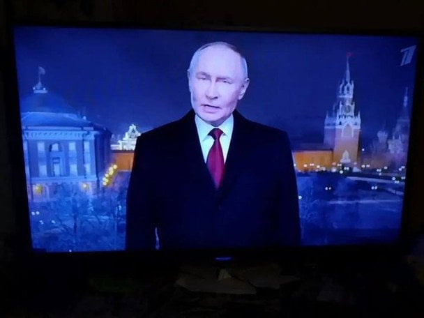 Замість Путіна росіян привітав штучний інтелект — соцмережі