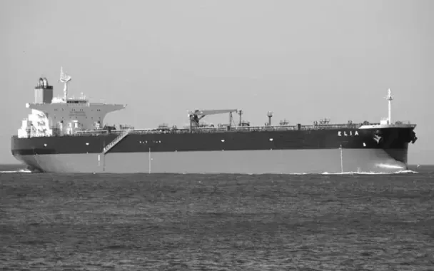 Німеччина не пустила до Балтійського моря танкер “тіньового флоту” РФ: що відомо про судно-привид