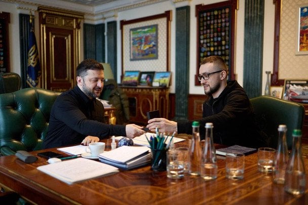 Зеленський після Притули зустрівся із Стерненком: яка причина