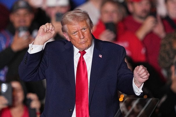 Трамп оголосив про виведення Нацгвардії з Чикаго, Лос-Анджелеса та Портленда: що сталося