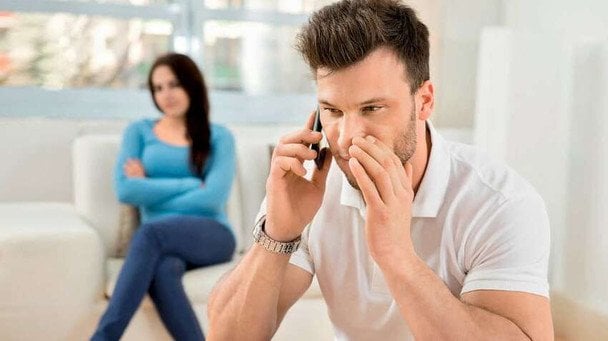 Як дізнатися чи зраджує чоловік: на які зміни в поведінці потрібно звернути увагу