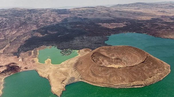 Африка розколюється швидше, ніж очікувалося: вчені виявили несподівану причину