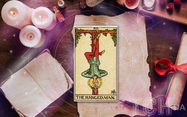 Гороскоп на картах Таро на 23 грудня 2025 року: приємний сюрприз для Левів і важливе рішення для Козорогів