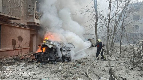 У Харкові на місці удару РФ знайшли фрагменти тіла ще однієї людини — Терехов