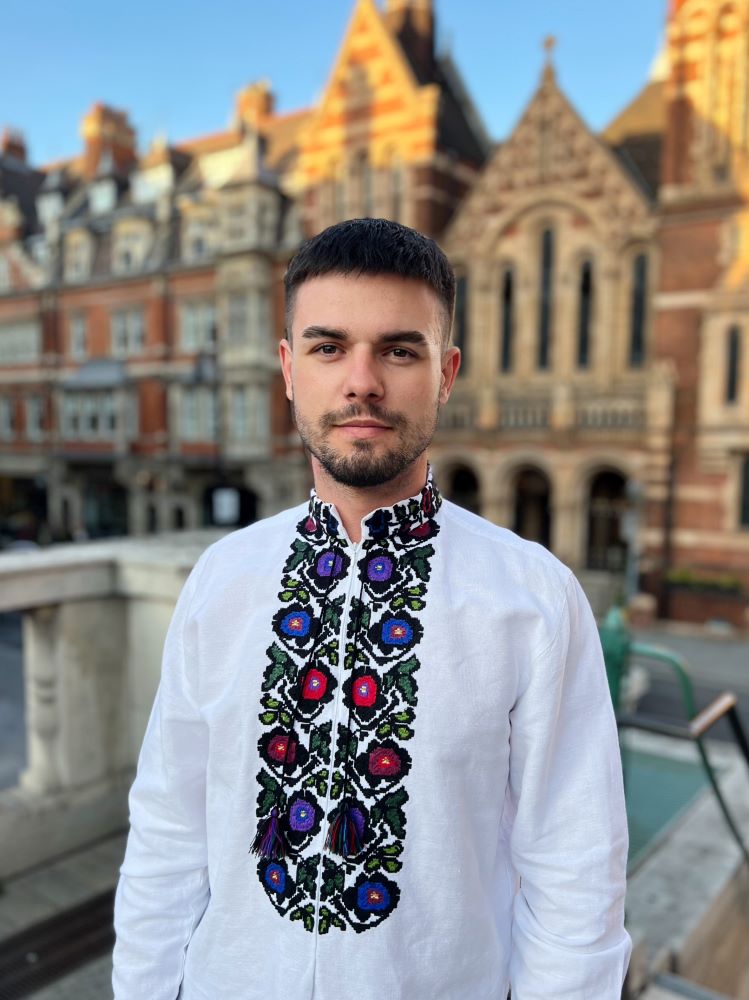 Відомий український співак зізнався, що боїться купатися в ополонці: як Ігор Целип святкує Йордан