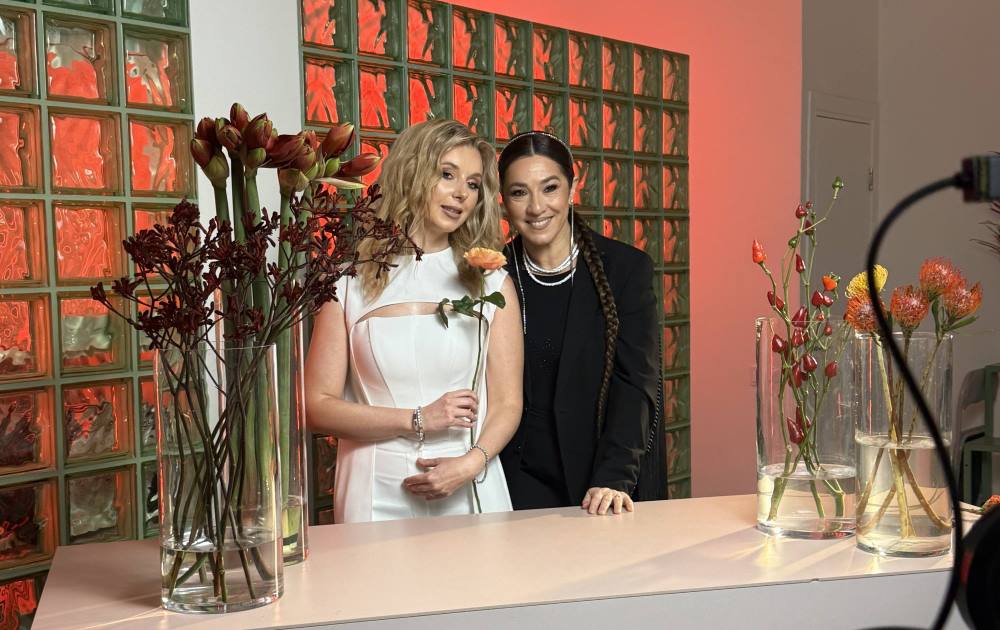 Наталка Карпа та SEVERYNA об’єднали голоси у чуттєвому дуеті «Квіти» Наталка Карпа та SEVERYNA об’єднали голоси у чуттєвому дуеті «Квіти»