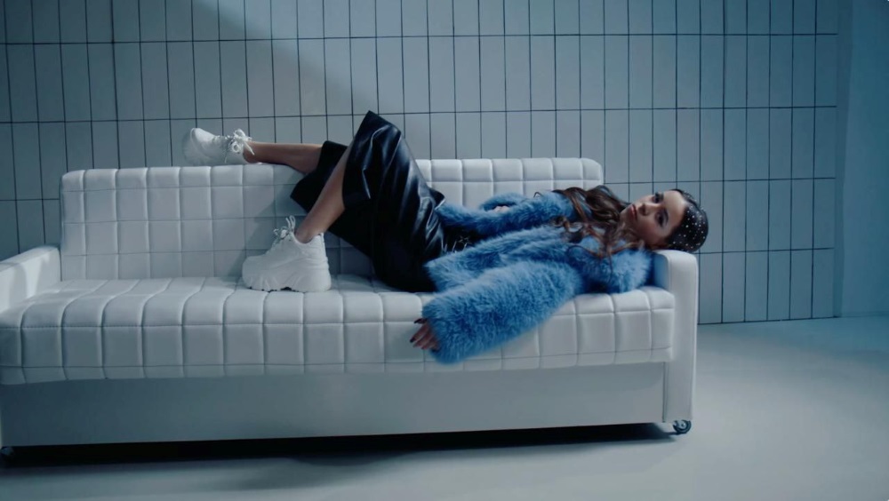 NASTYA SEMCHUK представила нову музичну роботу під назвою "Ти класна" NASTYA SEMCHUK представила нову музичну роботу під назвою "Ти класна"