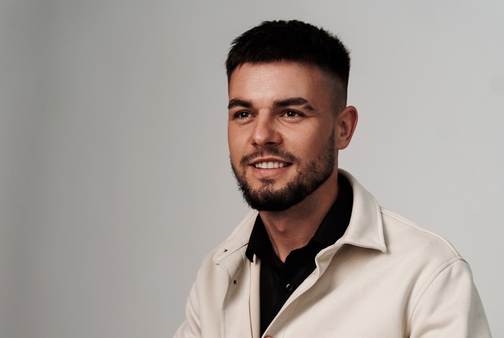 Відомий український співак зізнався, що боїться купатися в ополонці: як Ігор Целип святкує Йордан