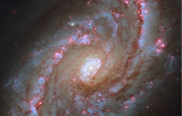 Телескоп виявив масивну галактику, що припинила народжувати зірки