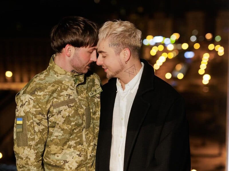 Весілля не буде. Melovin розлучився з нареченим, у ЗМІ називали їх заручини фейковими