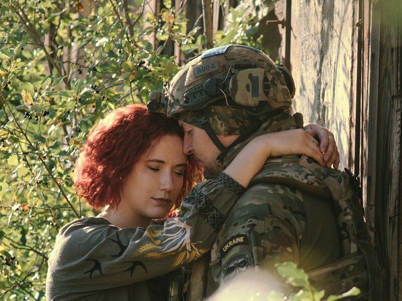 "Можна табличку з поїзда?" Відома волонтерка звернулася з несподіваним прохання до "Укрзалізниці"