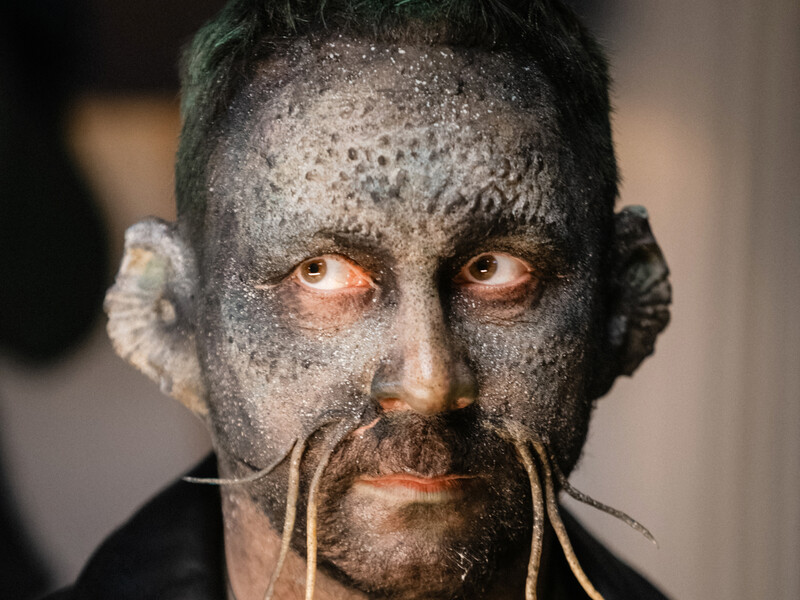 "Вже не сом". Харчишин і "Друга ріка" зняли іронічний рімейк легендарного хіта заради ГУР "Вже не сом". Харчишин і "Друга ріка" зняли іронічний рімейк легендарного хіта заради ГУР