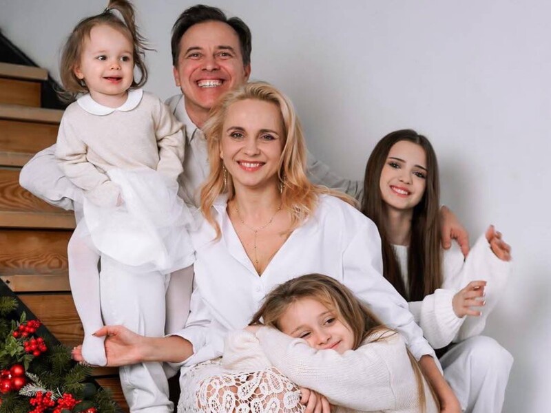 "Народжуйте і ви". Ребрик відповіла на закиди, що народила третю дитину заради відстрочки для чоловіка "Народжуйте і ви". Ребрик відповіла на закиди, що народила третю дитину заради відстрочки для чоловіка