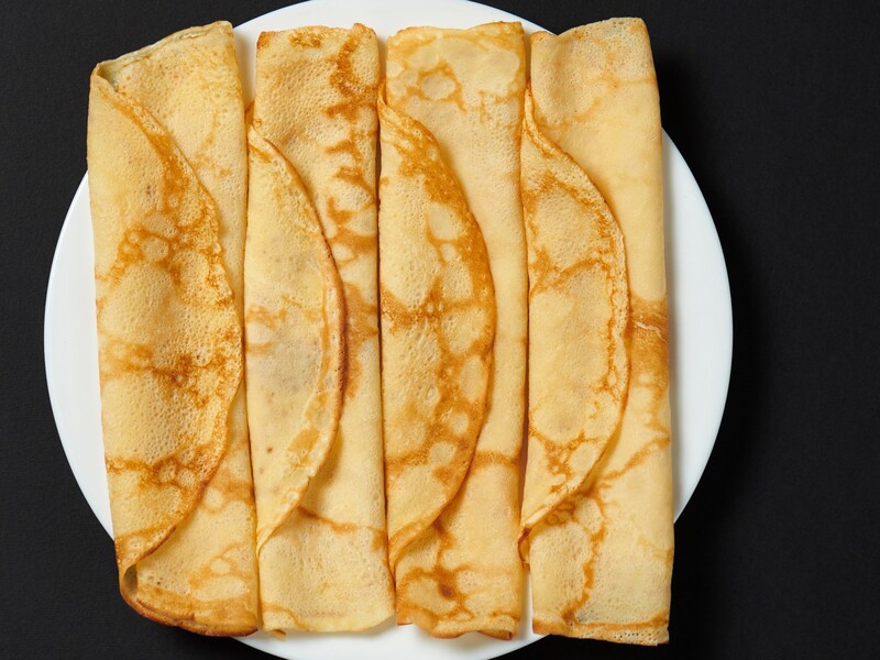 Рецепт алкогольного тіста, з якого виходять надзвичайно тонкі й ніжні млинці