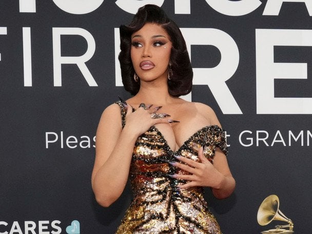 Реперка Cardi B після року стосунків розійшлася з бойфрендом, з яким виховує 4-місячного сина