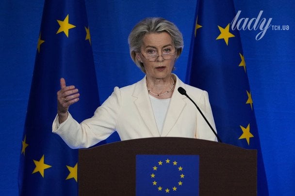 Росію позбавлять ключових можливостей фінансувати війну: Фон дер Ляєн оголосила нові санкції ЄС