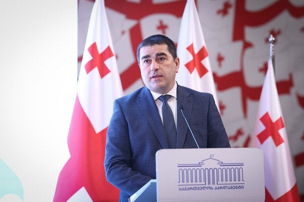 Спікер парламенту Грузії порівняв себе з Трампом і звинуватив Зеленського Спікер парламенту Грузії порівняв себе з Трампом і звинуватив Зеленського