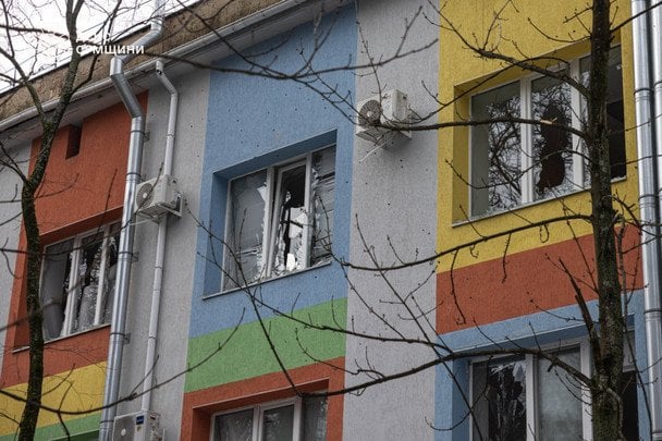 Росіяни вдарили по медзакладах у Сумах: які наслідки
