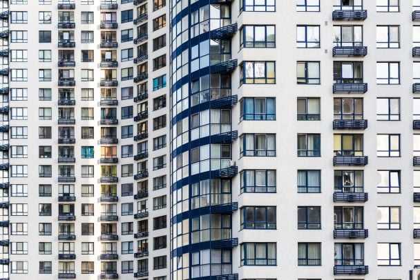 Батареї тріскають і затоплюють квартири: що робити, якщо сусідів нема вдома і куди звертатись Батареї тріскають і затоплюють квартири: що робити, якщо сусідів нема вдома і куди звертатись