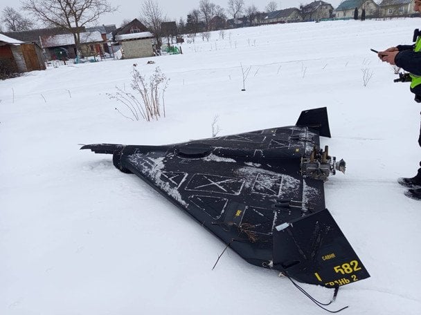 Під Львовом пролунали вибухи: влада повідомила деталі (фото)