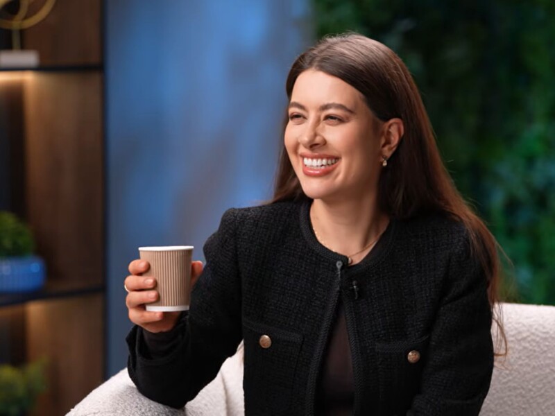 "Коли було 18, мені подобалися чоловіки 40 плюс". Есхакзай розповіла, на скільки років старша за свого чоловіка