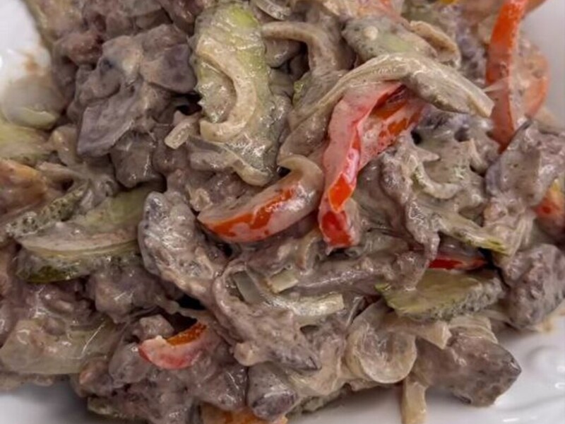 Змішайте смажену печінку ыз цим – і отримаєте неймовірно смачний і ситний салат. Рецепт