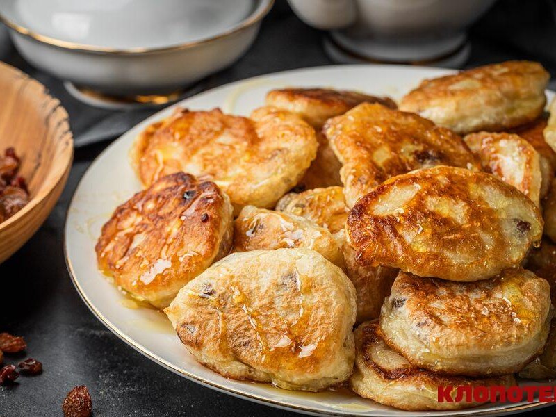 Пухкі й повітряні оладки вийдуть навіть на воді. Шикарний рецепт смаколиків до чаю