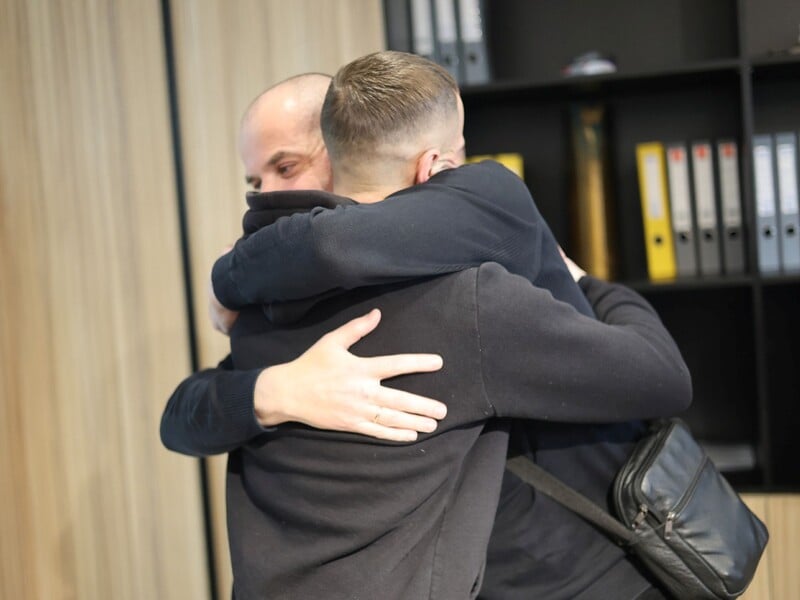 У Львові чоловік зустрівся з трьома пацієнтами, яким пересадили органи його загиблого батька. Фото У Львові чоловік зустрівся з трьома пацієнтами, яким пересадили органи його загиблого батька. Фото