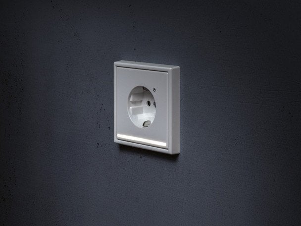 Платитимете зайве за світло: де категорично не можна встановлювати розетки, інакше рахунки за електроенергію будуть "космічними"