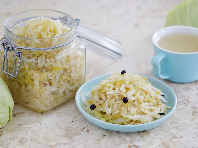 Скільки квашеної капусти можна їсти щодня? Відповідь експертки