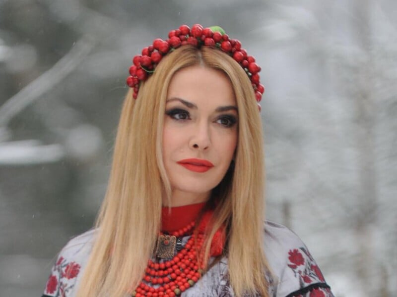 59-річна Ольга Сумська поскаржилася, що через особливості фігури не може купити одяг