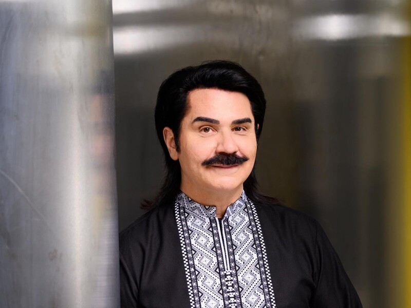 "Хтось буде кидати яйця". Зібров зізнався, чому не співатиме на концерті пам'яті Гіги