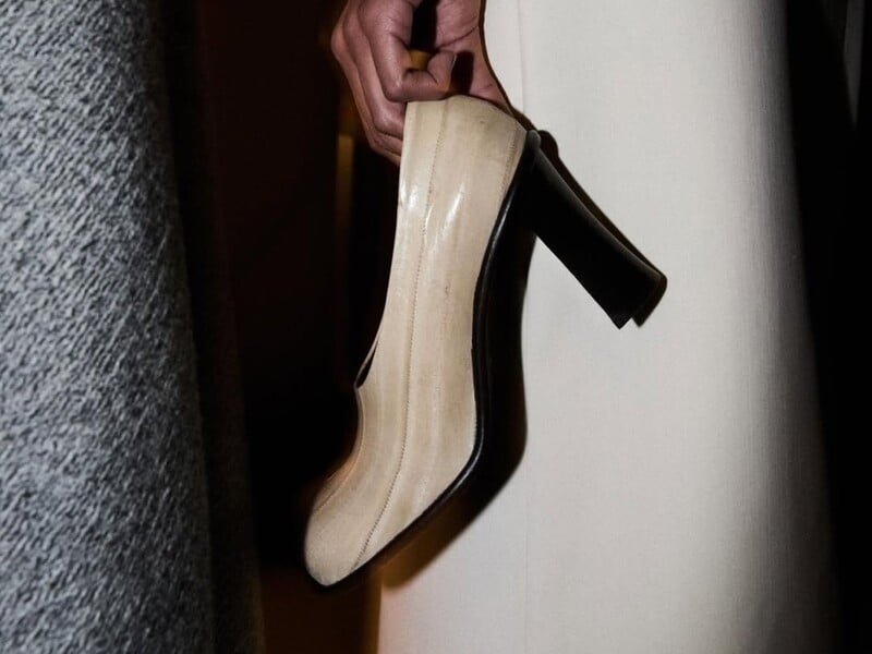 Нові тренди Нью-Йорка. Подіум завоювали антигламурні туфлі