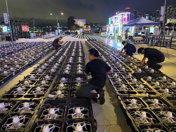 Китай таємно передає Путіну зброю: викрили один з "каналів"