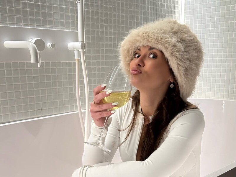 "Обожнює красиву білизну й удома не носить нічого, крім неї". Саліванчук розповіла про нову роль