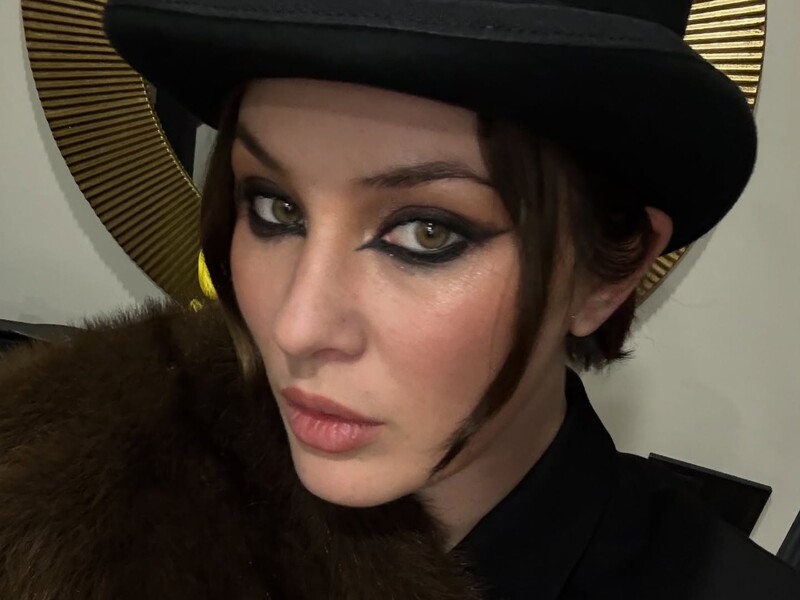 Дякують за донати на ЗСУ і згадують, ким вона була. Куди зникла співачка Maruv? Дякують за донати на ЗСУ і згадують, ким вона була. Куди зникла співачка Maruv?