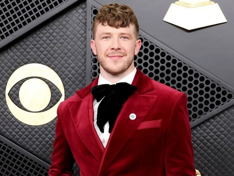 Американський актор засвітився на "Греммі" в костюмі від українського бренда, який одягає Зеленського