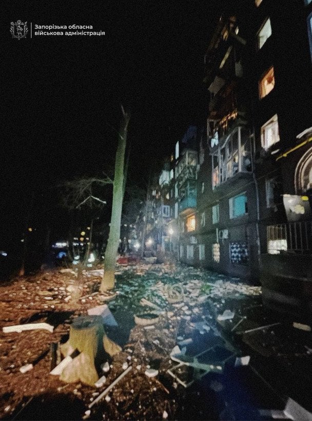 Запоріжжя атакували дрони: є поранені та руйнування (відео)