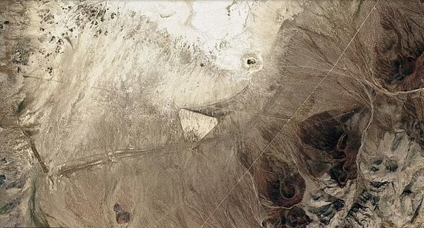 Таємничий трикутник у пустелі Невади: Мережа вибухнула теоріями про «загублену цивілізацію»