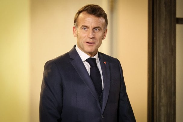 Макрон пояснив, чому «коаліція охочих» не відправляє свої війська до України