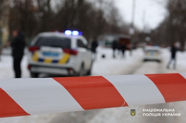 "У селі не бачили жодних проблем": що кажуть сусіди про батька, який застрелив дітей на Львівщині