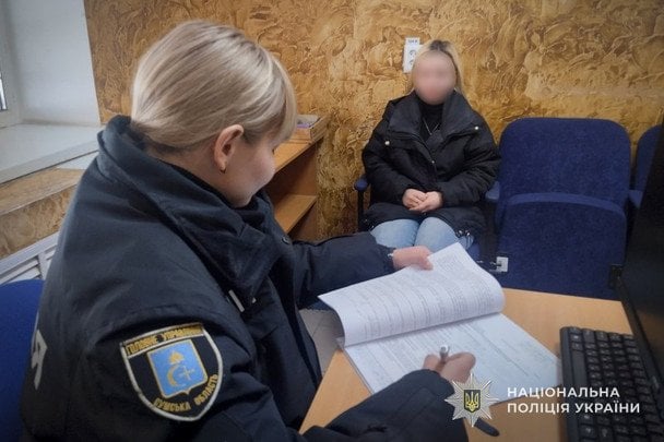 Дитина загинула у ліжечку: на Сумщині матір судитимуть за смерть сина