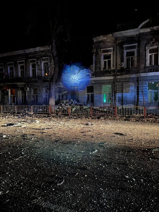 Нічна атака на Одесу: що опинилося під ударом дронів